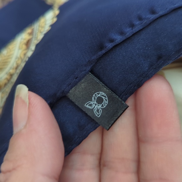 Elegant Multicolor Chain Print Scarves - Picture 9 of 10